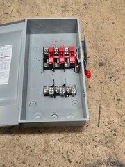 SIEMENS HF364, HEAVY DUTY SAFETY SWITCH ,3p/200A/600V, NEW IN BOX! MAKE OFFER!
