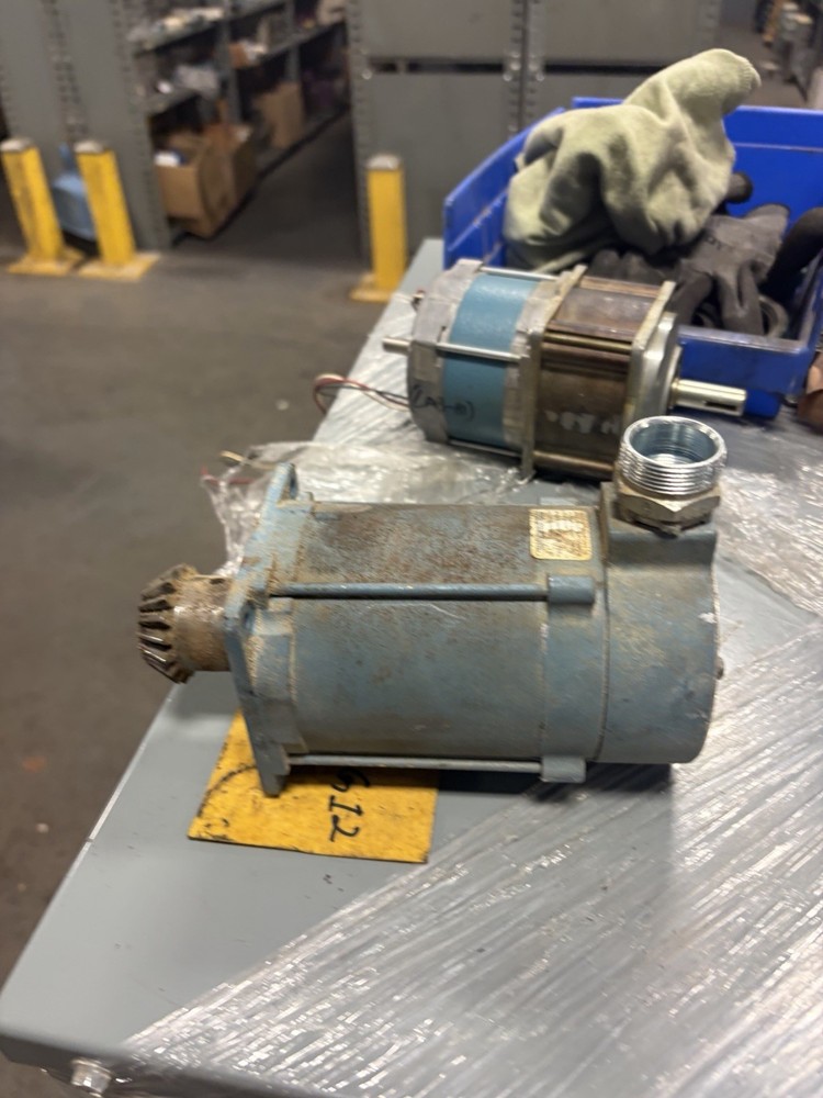 Superior Electric Slo-Syn SS421T AC Motor 72RPM 120V 60Hz B216075 USED